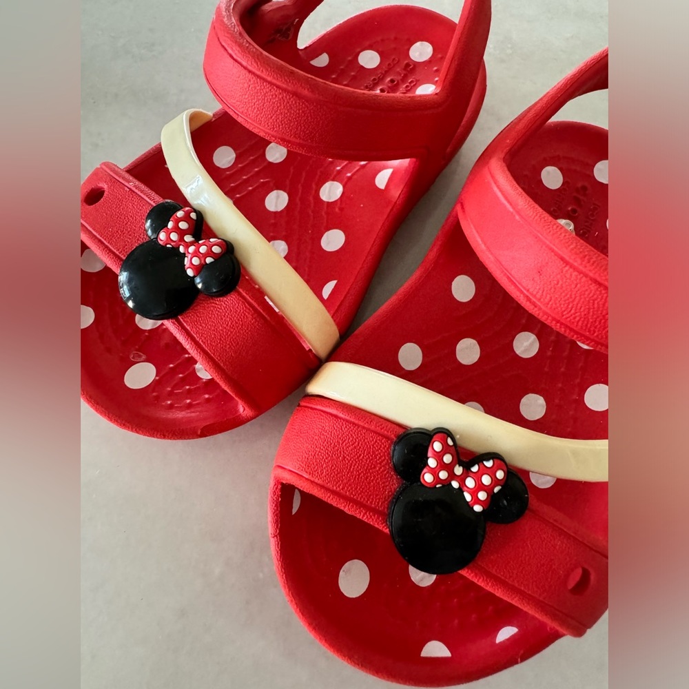 Crocs Baby Minnie Mouse Sandal size C5